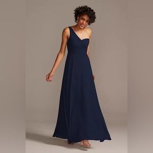 Full Skirt Bridesmaid Dress with 1 Shoulder in Marine size 4 altered more to a 2